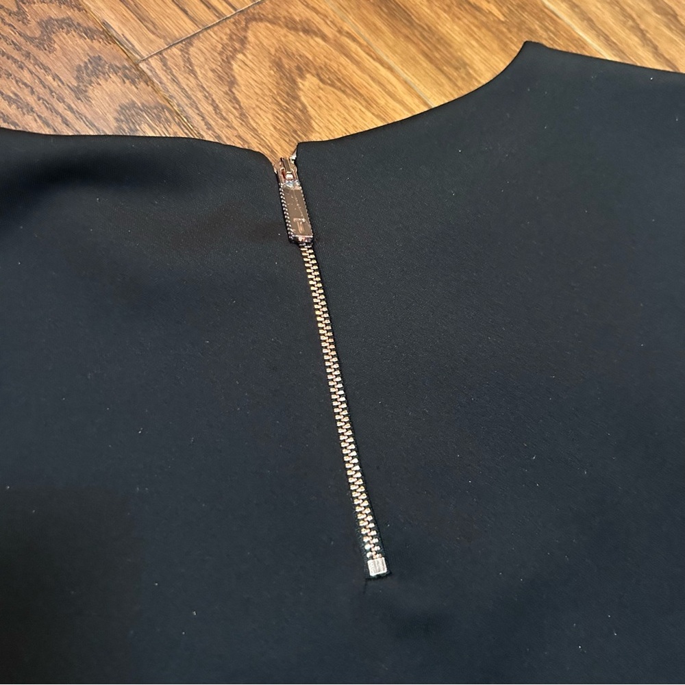 Ted Baker Elegant Black Top with Flared Sleeves - Picture 5 of 10